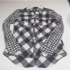 BKE snap down shirt size S.